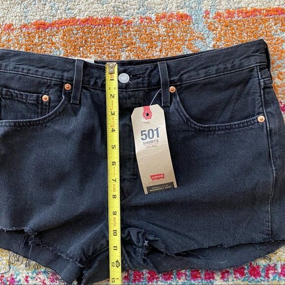 Levis 501 High Rise Cut Off Shorts - Picture 7 of 7
